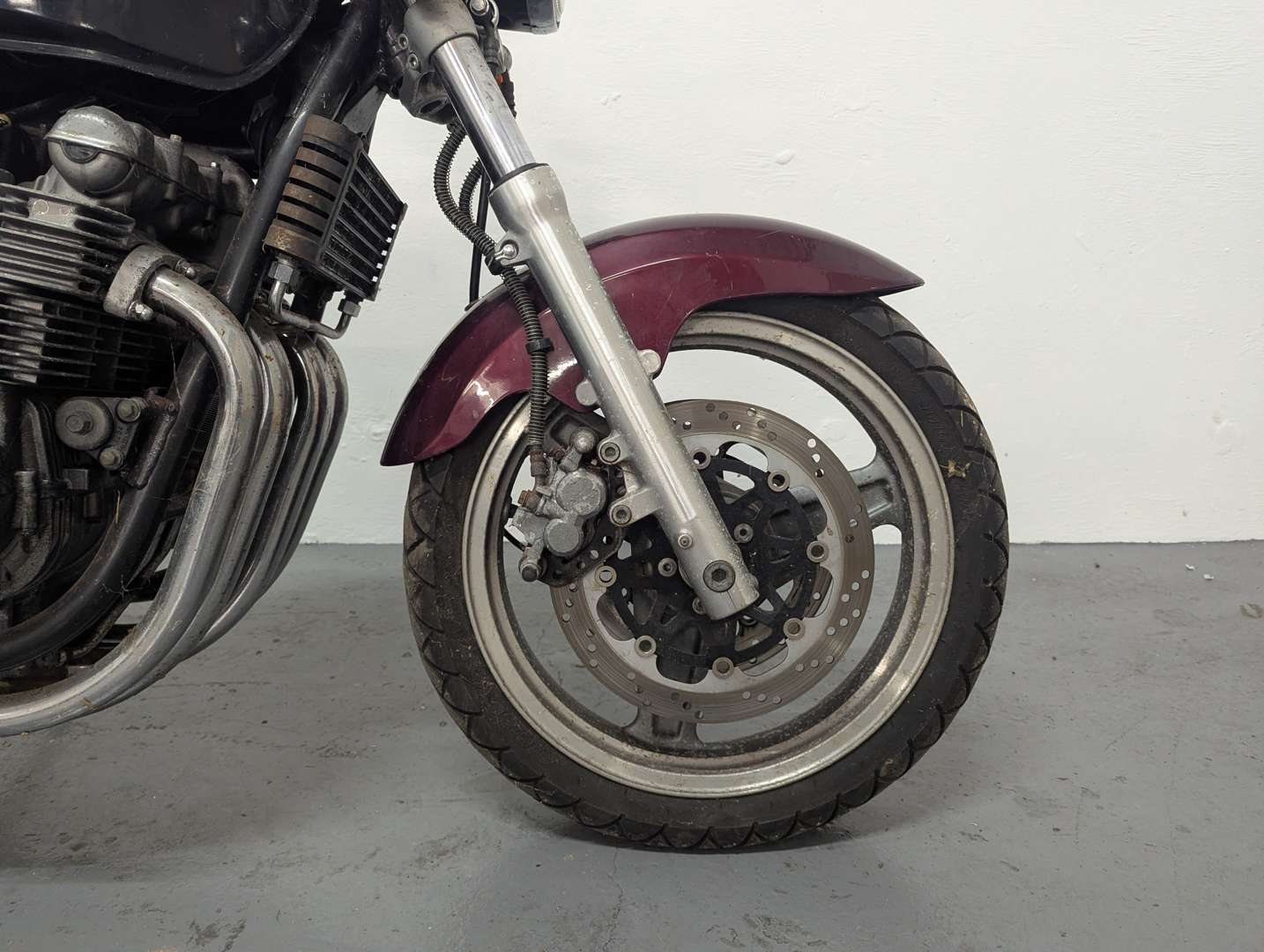 <p>1994 KAWASAKI ZEPHYR 750</p>