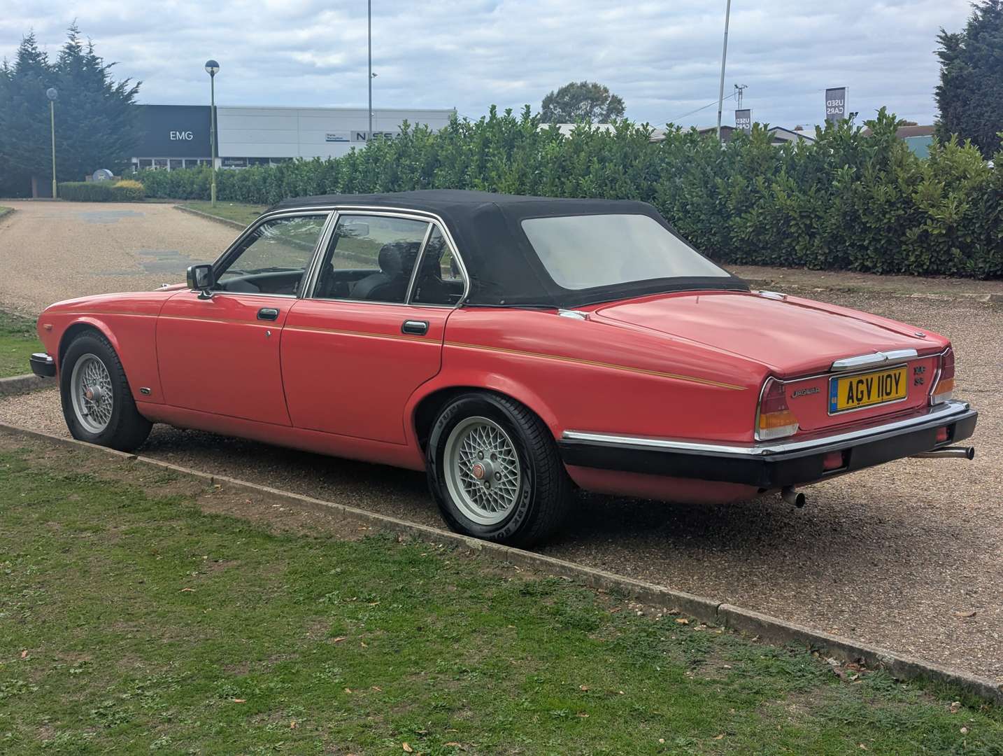 <p>1982 JAGUAR XJ6 3.4 AUTO CONVERTIBLE</p>
