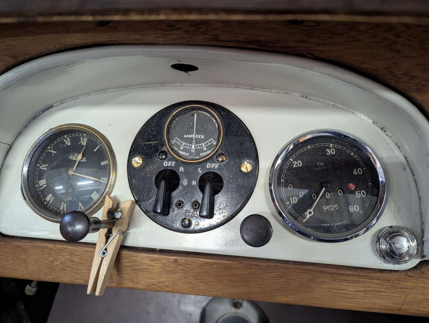 <p>1929 TRIUMPH SEVEN CONVERTIBLE</p>