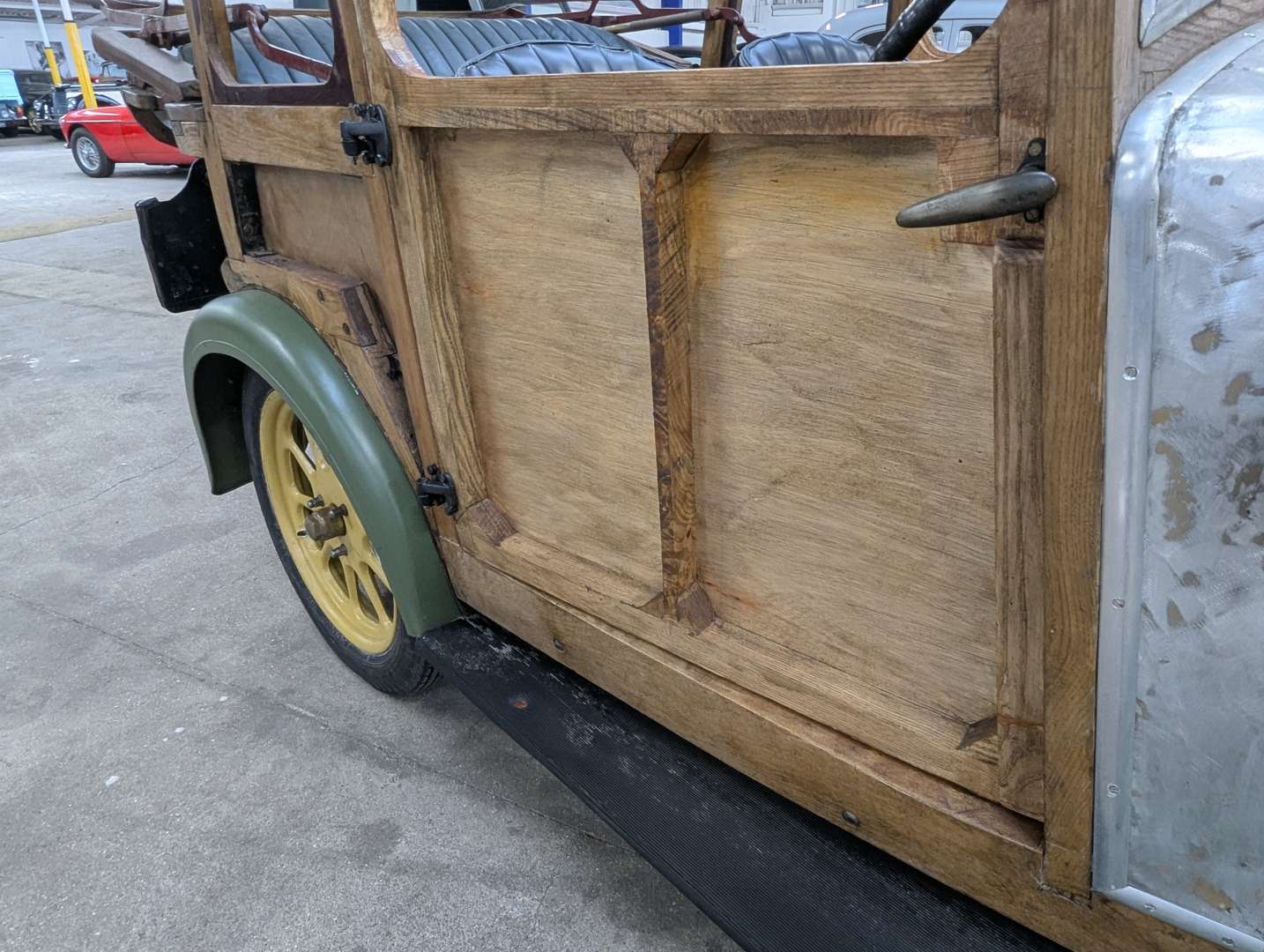 <p>1929 TRIUMPH SEVEN CONVERTIBLE</p>