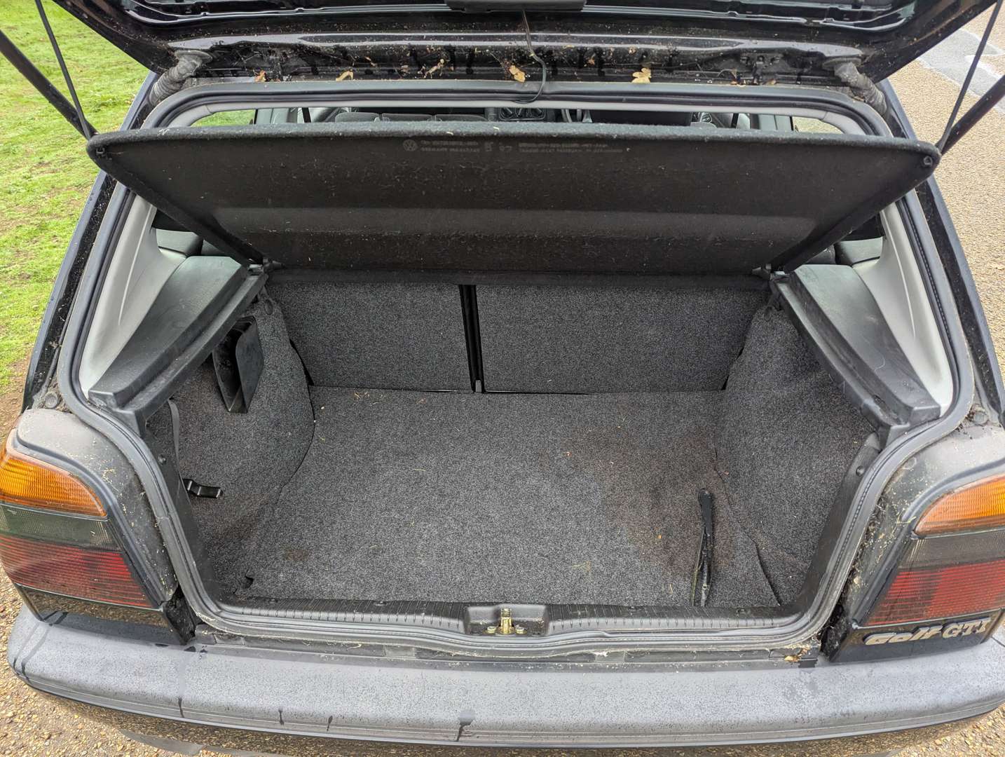 <p>1997 VW GOLF GTI</p>