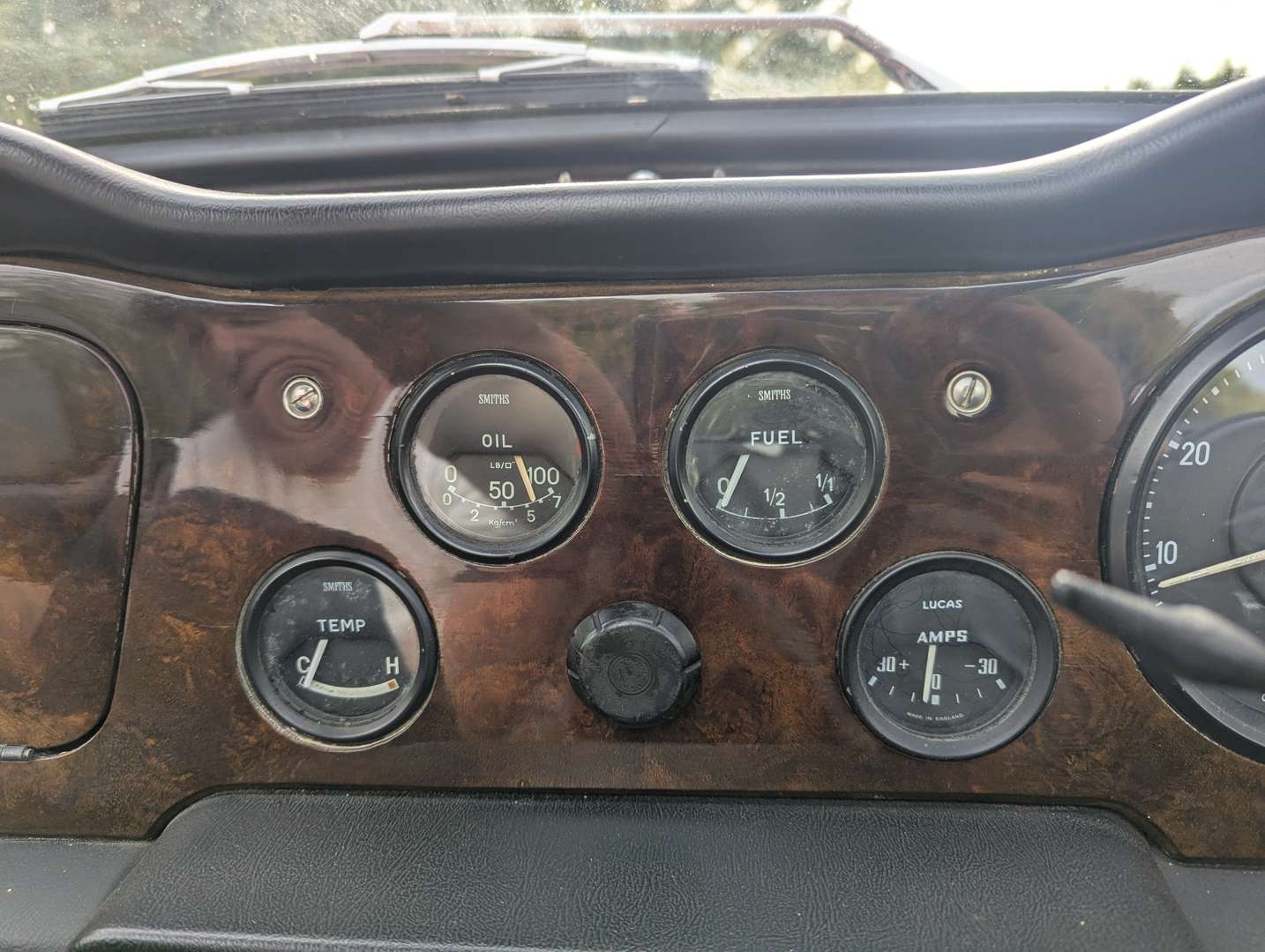 <p>1972 TRIUMPH TR6</p>