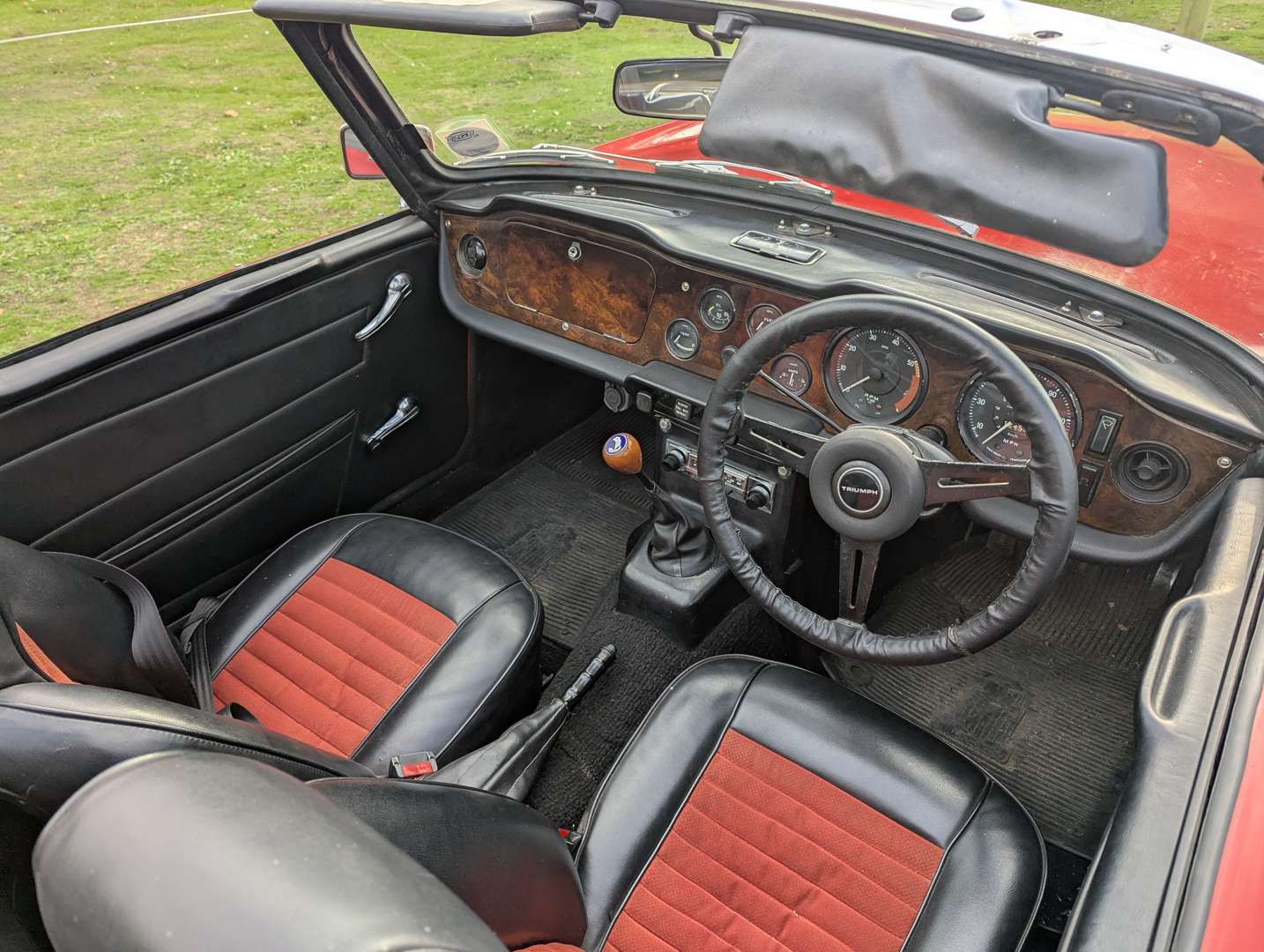 <p>1972 TRIUMPH TR6</p>