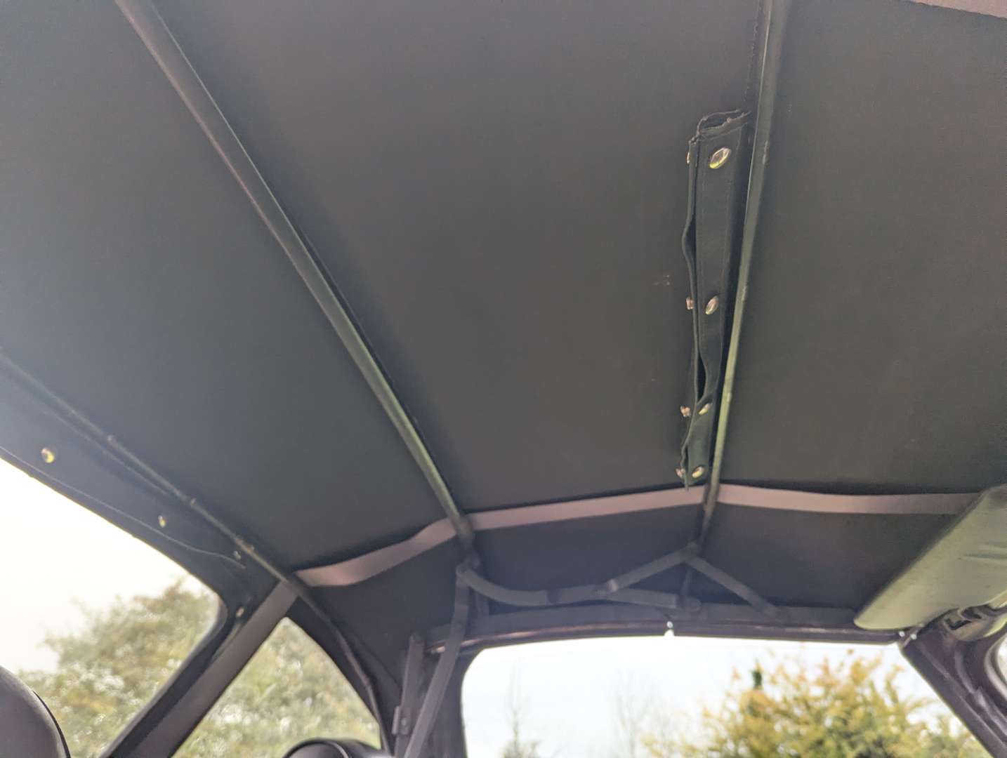 <p>1972 TRIUMPH TR6</p>