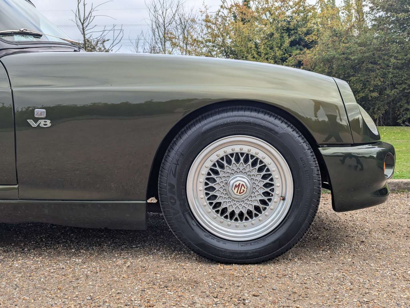 <p>1996 MG R V8 ROADSTER</p>