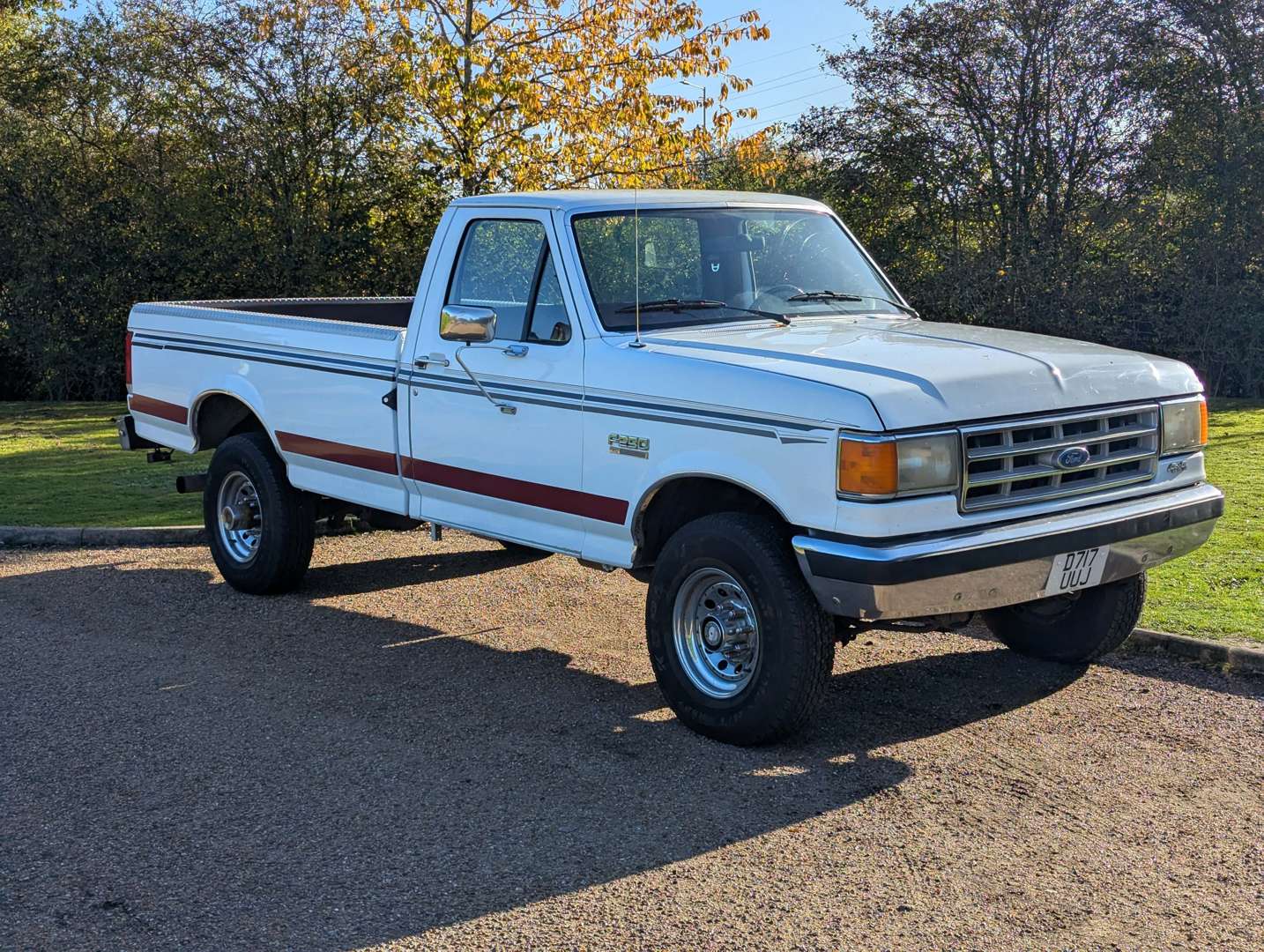 <p>1987 FORD F250 TRUCK LHD</p>