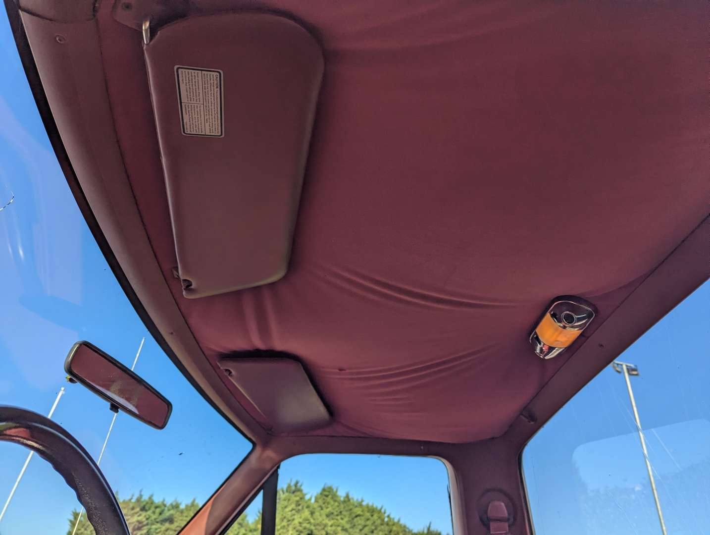 <p>1987 FORD F250 TRUCK LHD</p>