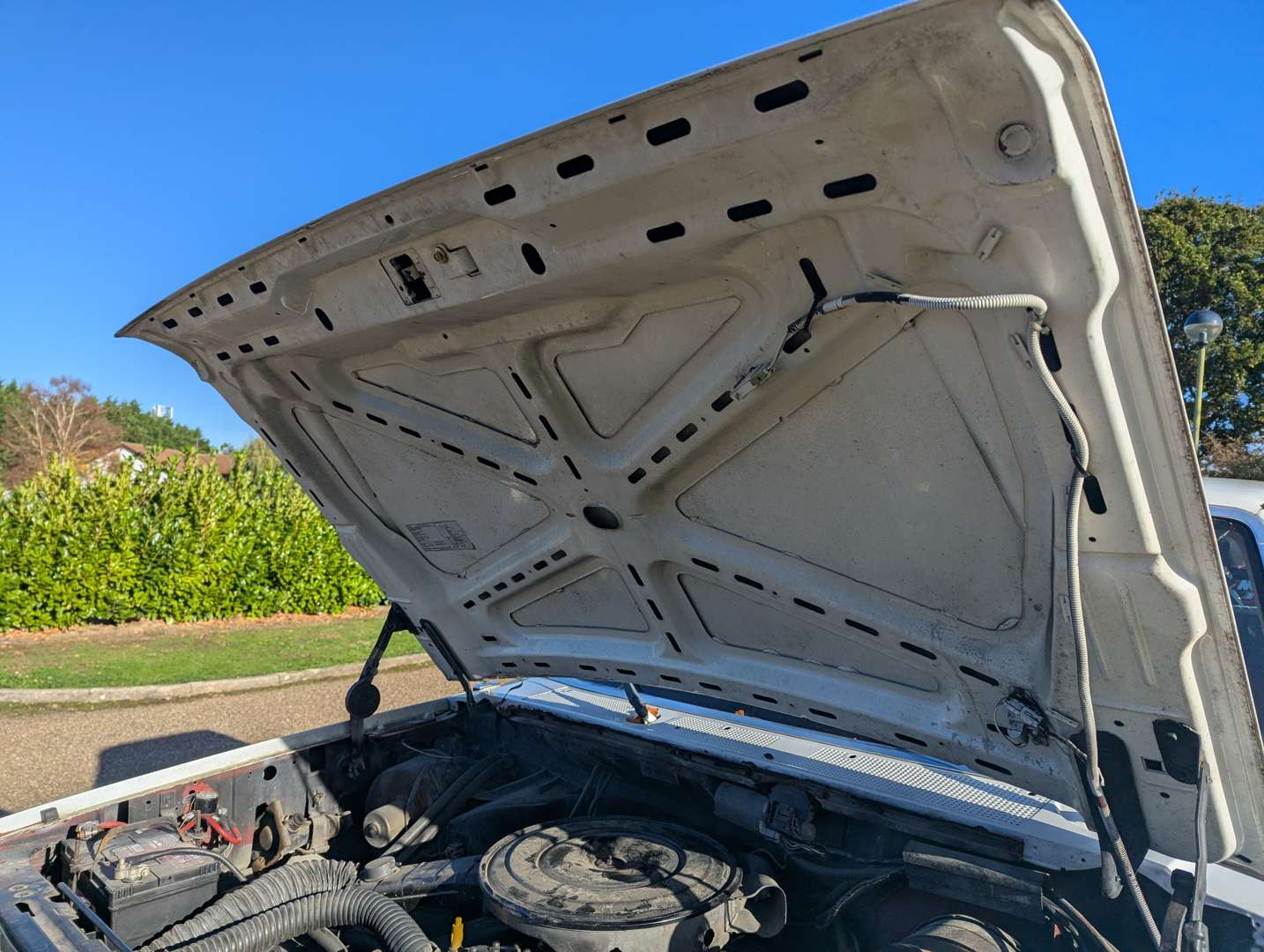 <p>1987 FORD F250 TRUCK LHD</p>