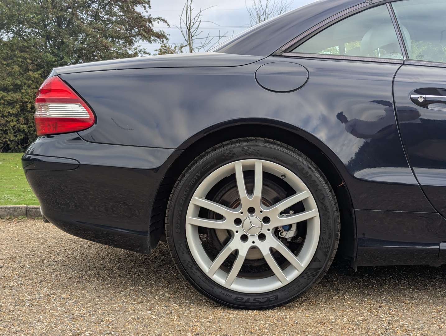 <p>2006 MERCEDES SL350 AUTO</p>