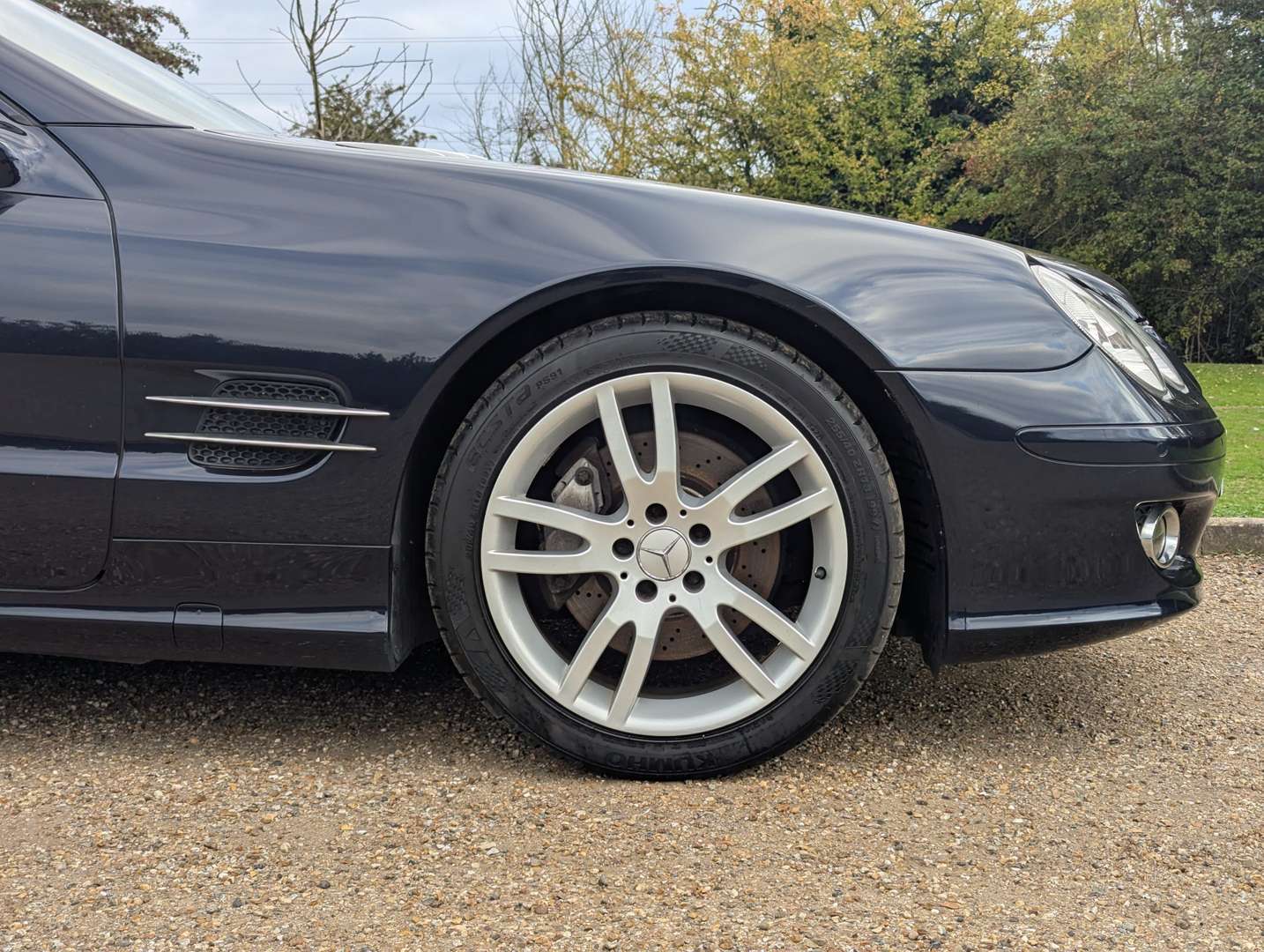 <p>2006 MERCEDES SL350 AUTO</p>