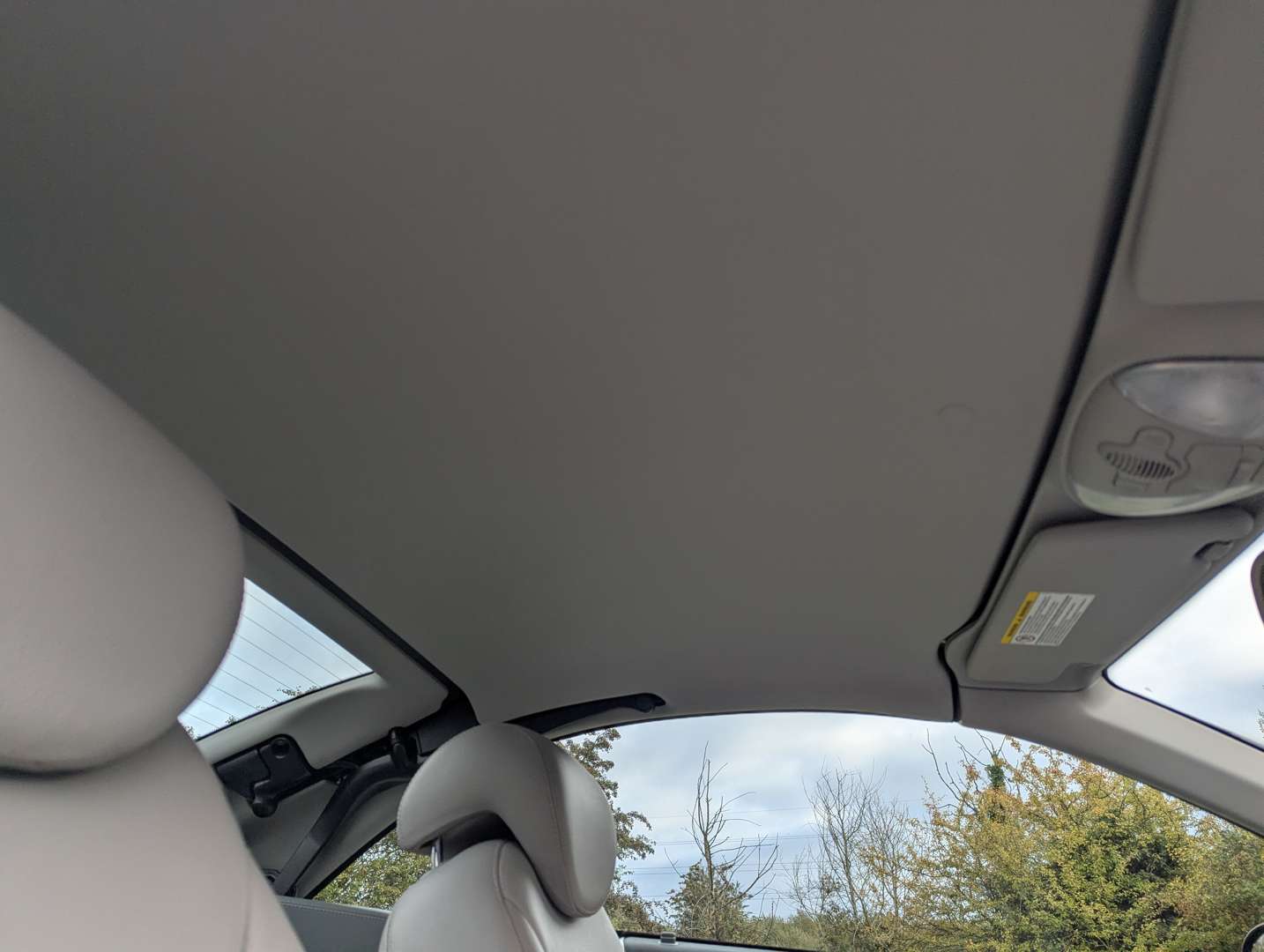 <p>2006 MERCEDES SL350 AUTO</p>