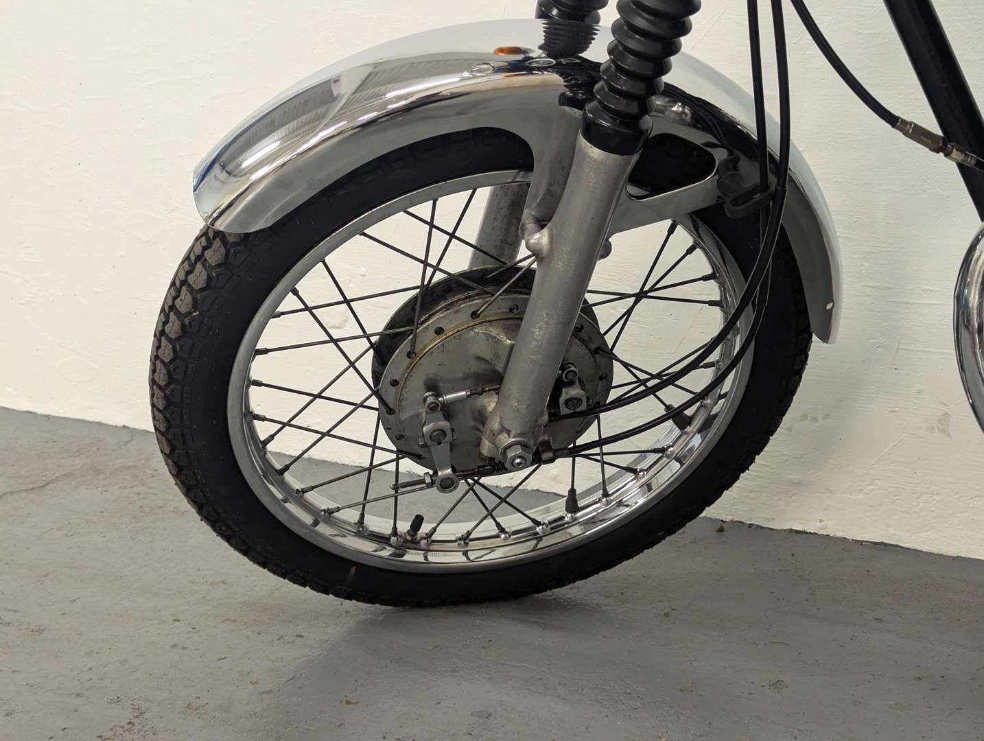 <p>1974 SUZUKI GT 185</p>