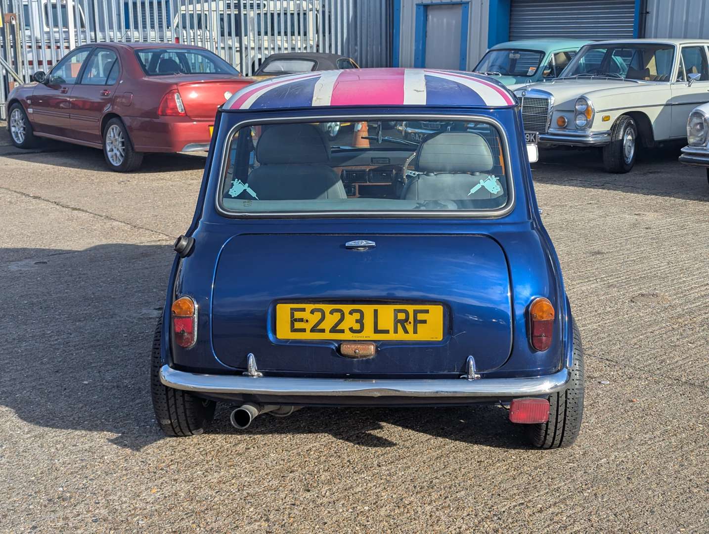 <p>1988 AUSTIN MINI MAYFAIR</p>