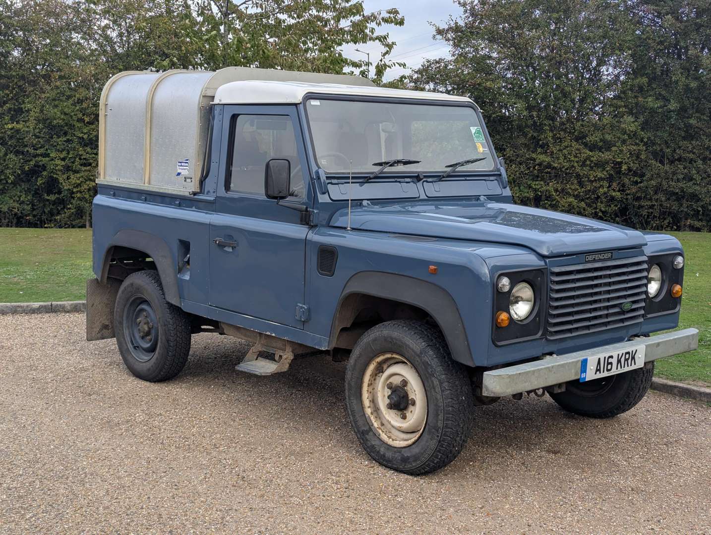 <p>1996 LAND ROVER DEFENDER 90 TDI</p>