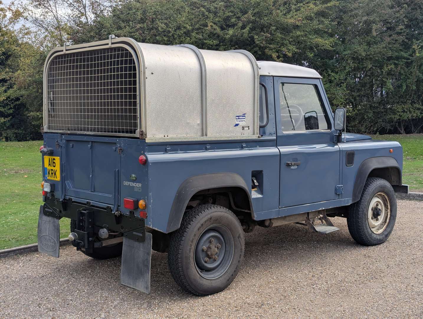 <p>1996 LAND ROVER DEFENDER 90 TDI</p>