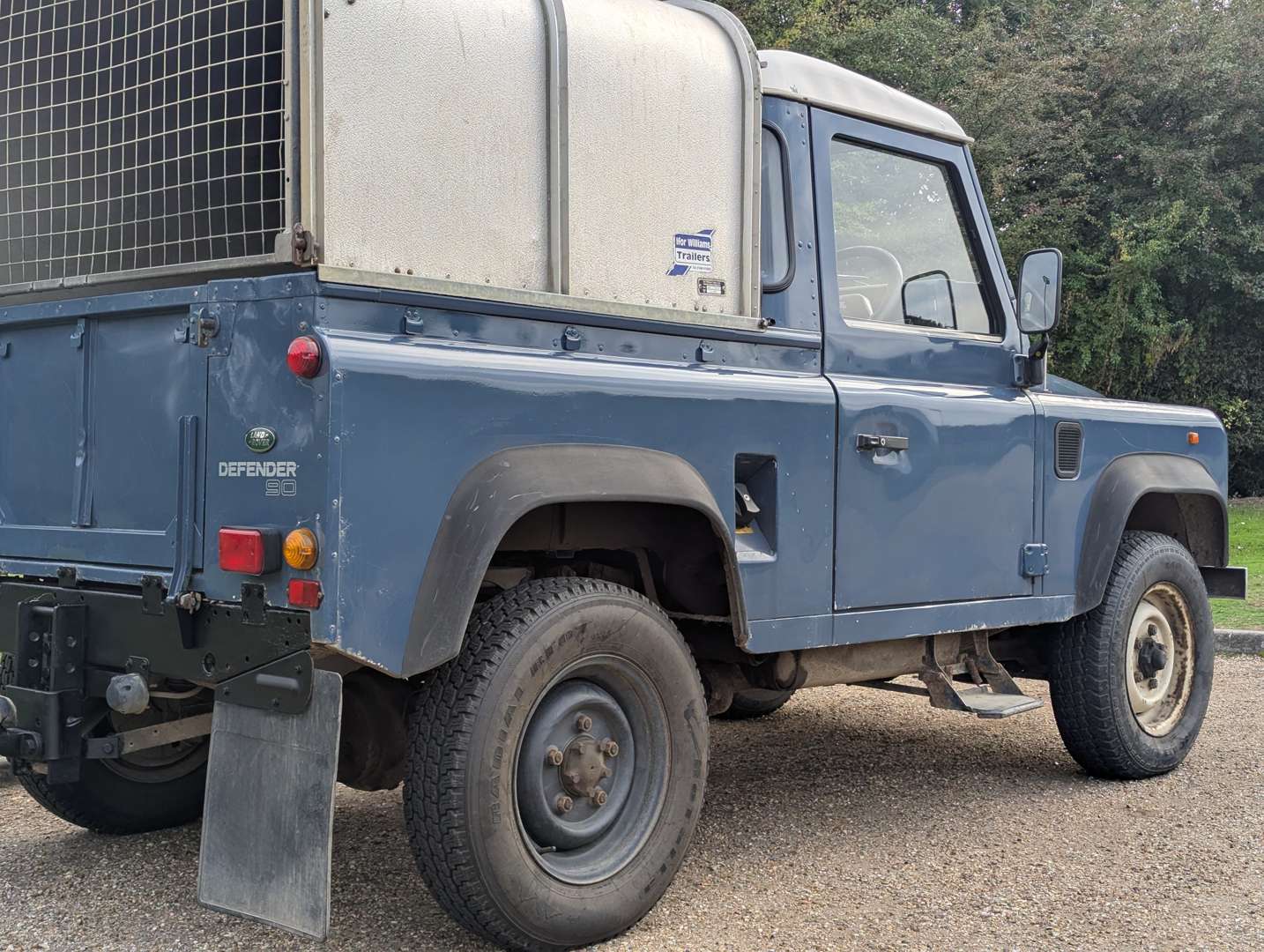 <p>1996 LAND ROVER DEFENDER 90 TDI</p>