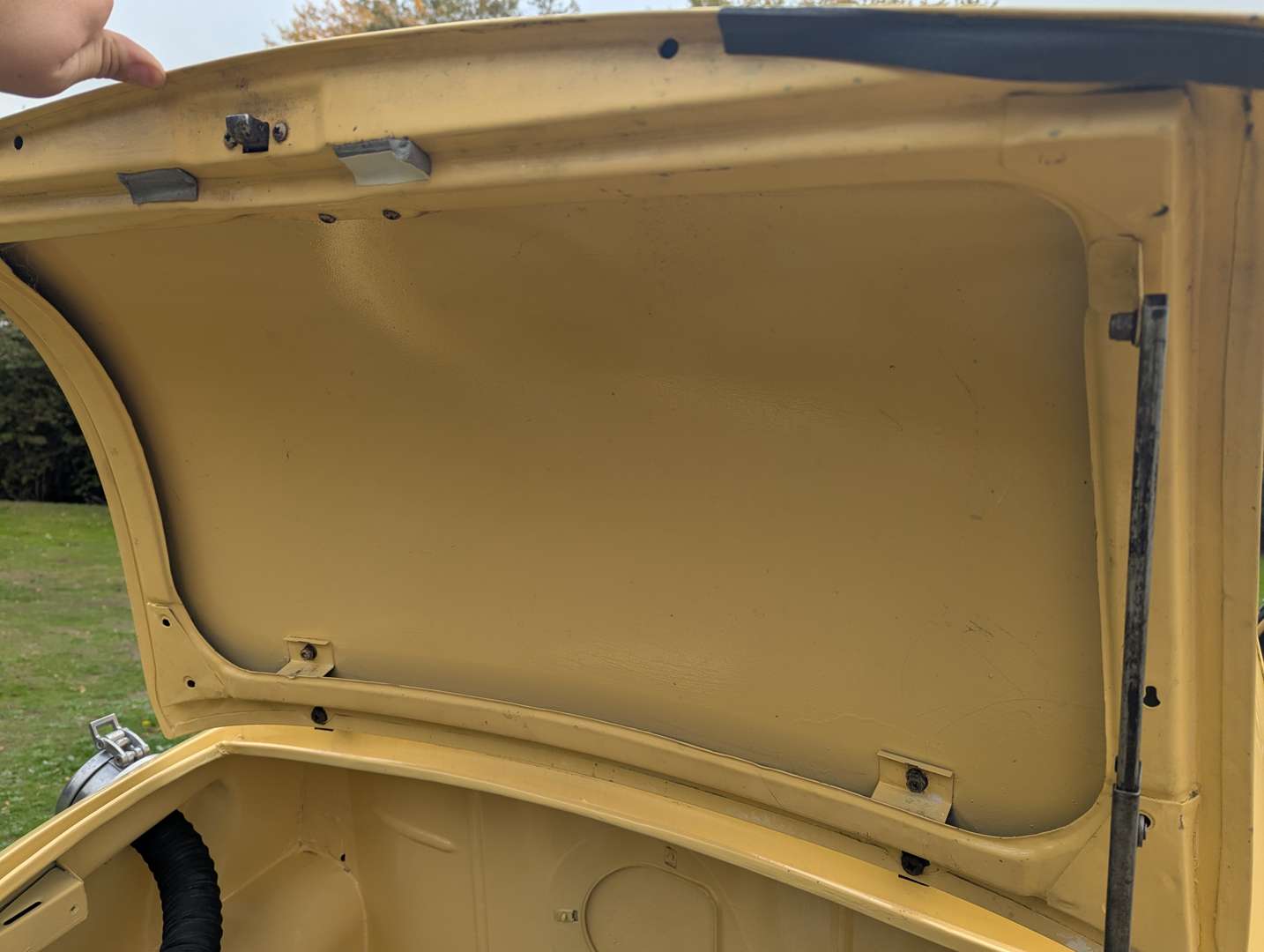 <p>1957 AUSTIN A35</p>