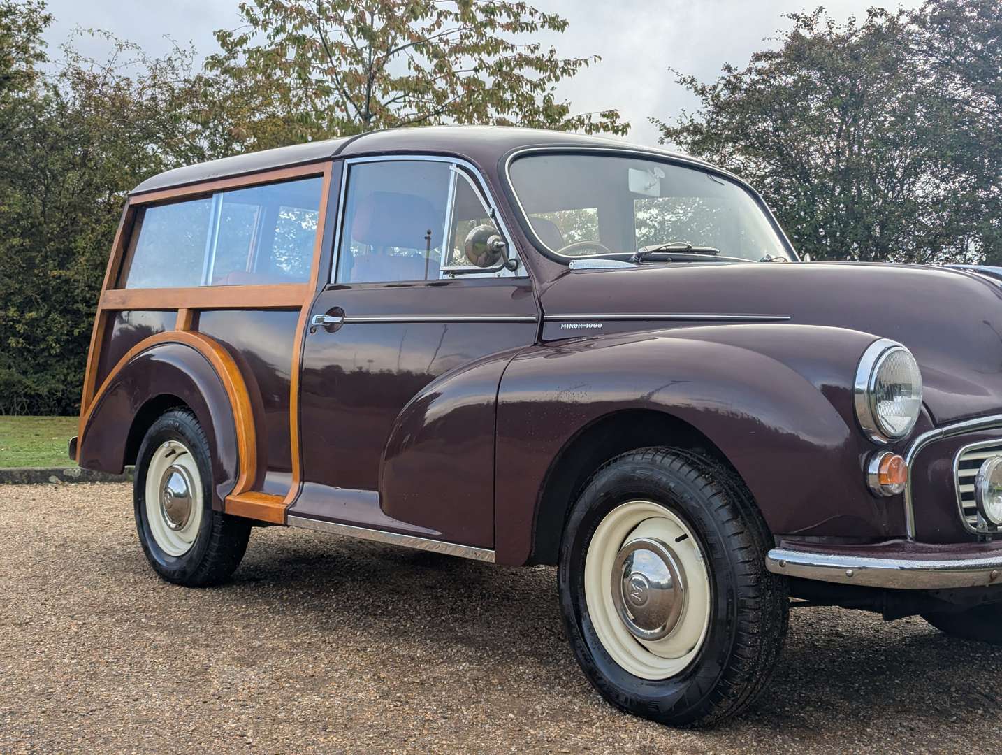 <p>1968 MORRIS MINOR 1000 TRAVELLER</p>