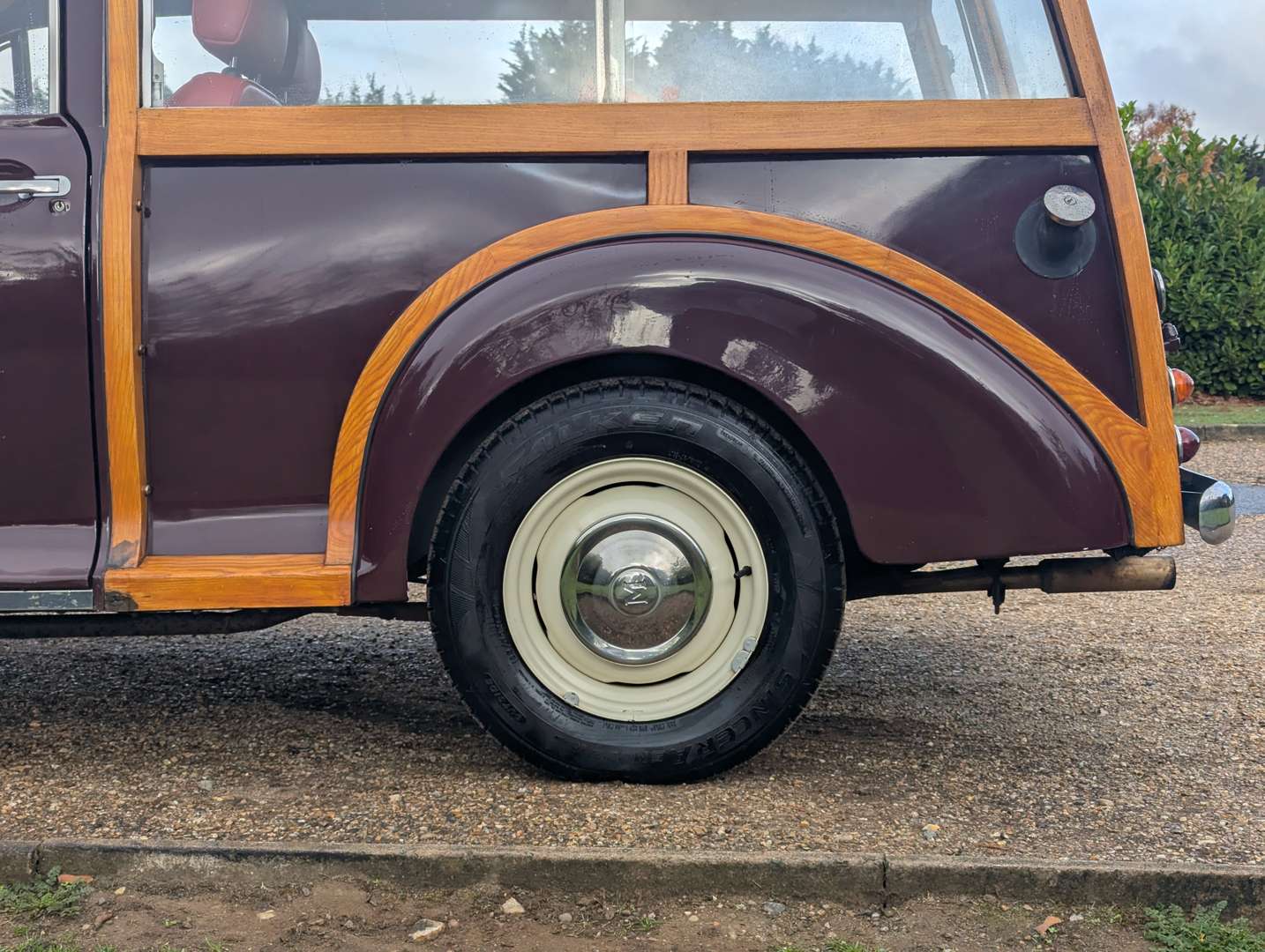 <p>1968 MORRIS MINOR 1000 TRAVELLER</p>