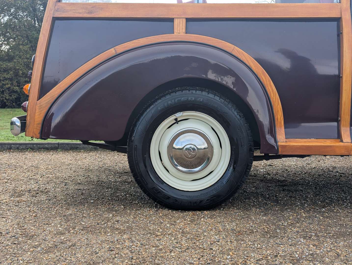 <p>1968 MORRIS MINOR 1000 TRAVELLER</p>