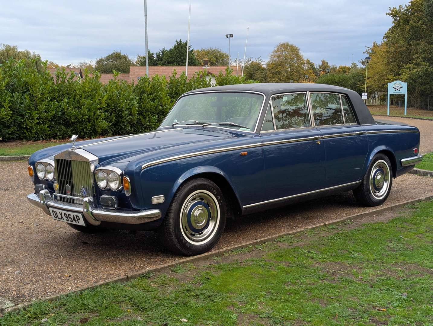<p>1976 ROLLS ROYCE SILVER SHADOW I</p>