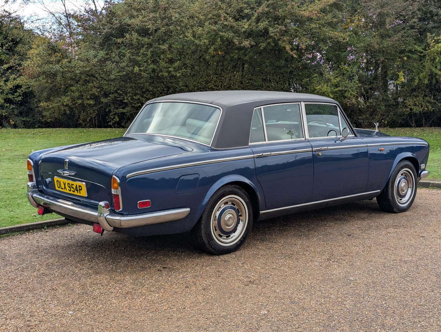 <p>1976 ROLLS ROYCE SILVER SHADOW I</p>