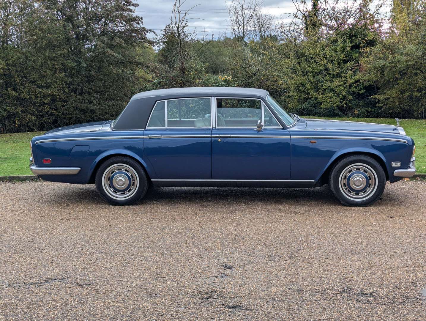 <p>1976 ROLLS ROYCE SILVER SHADOW I</p>