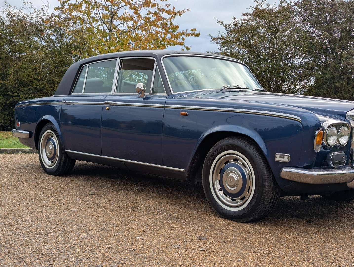 <p>1976 ROLLS ROYCE SILVER SHADOW I</p>