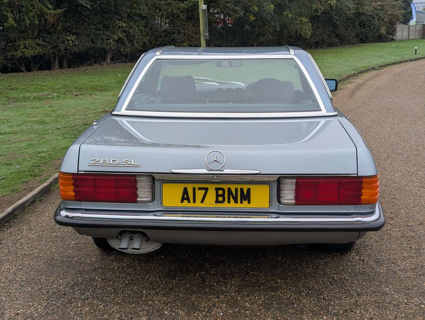<p>1984 MERCEDES 280 SL AUTO</p>