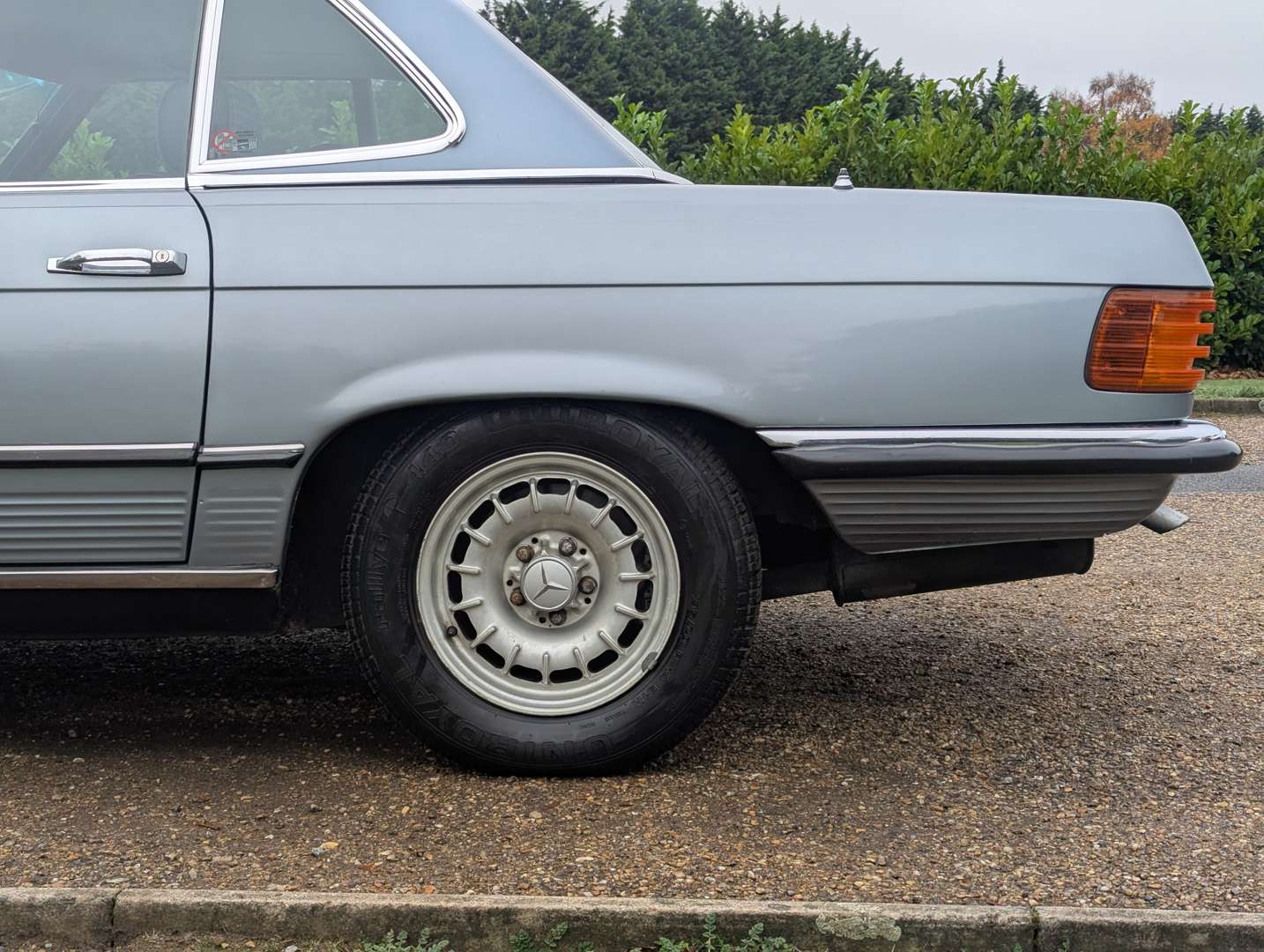 <p>1984 MERCEDES 280 SL AUTO</p>