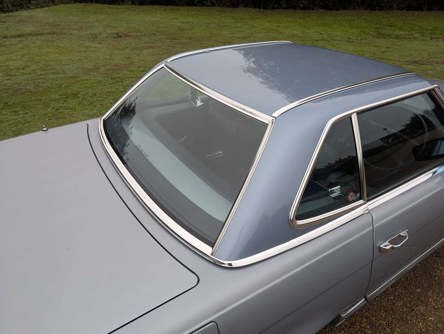 <p>1984 MERCEDES 280 SL AUTO</p>