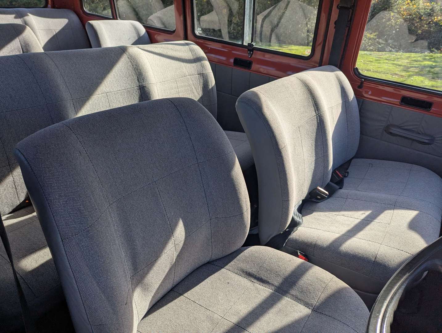 <p>1985 FORD TRANSIT MINIBUS</p>