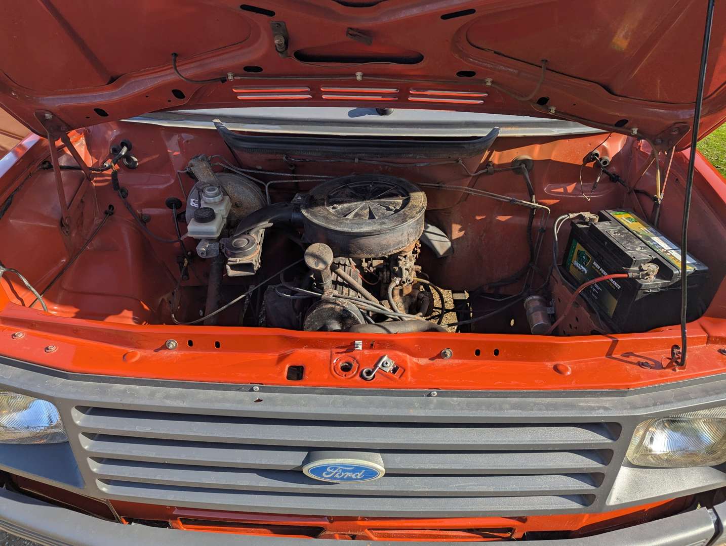 <p>1985 FORD TRANSIT MINIBUS</p>