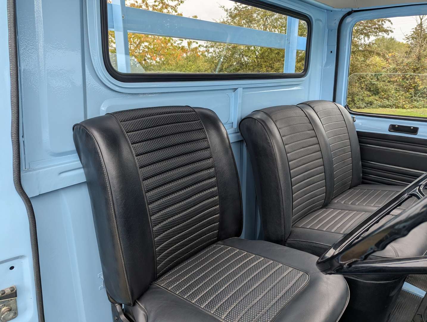 <p>1974 FORD TRANSIT MKI PICK-UP</p>