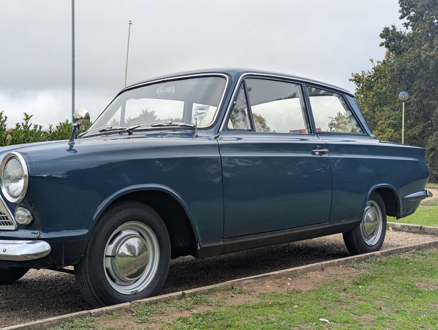 <p>1963 FORD CORTINA DE LUXE</p>