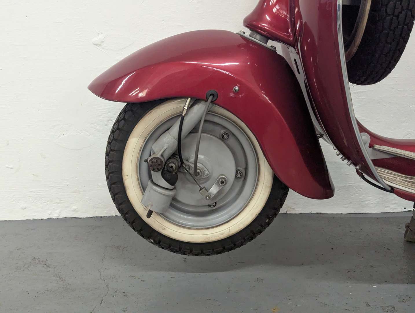 <p>1966 TRIUMPH T10 TINA</p>