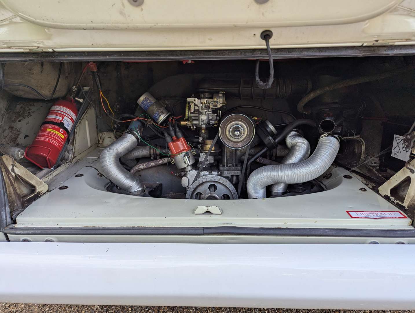 <p>1969 VW T2 WESTFALIA CAMPERVAN LHD</p>