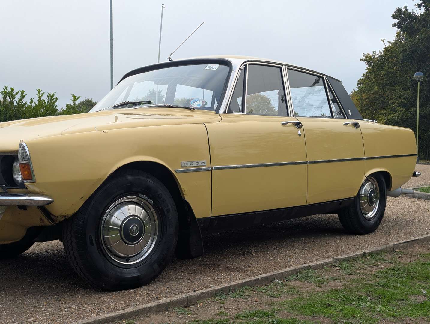 <p>1971 ROVER P6 3500 AUTO</p>