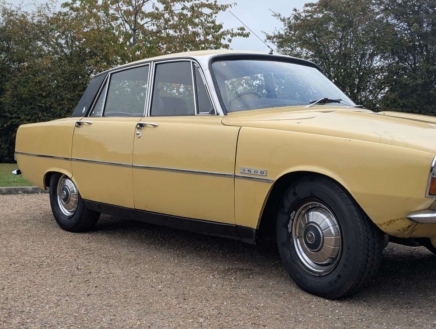 <p>1971 ROVER P6 3500 AUTO</p>