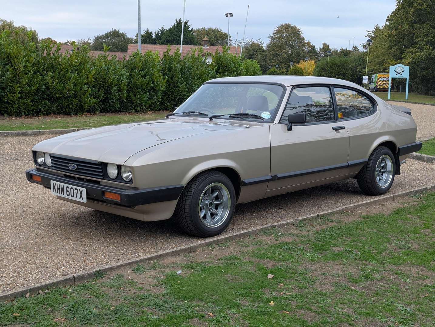 <p>1982 FORD CAPRI CABARET</p>