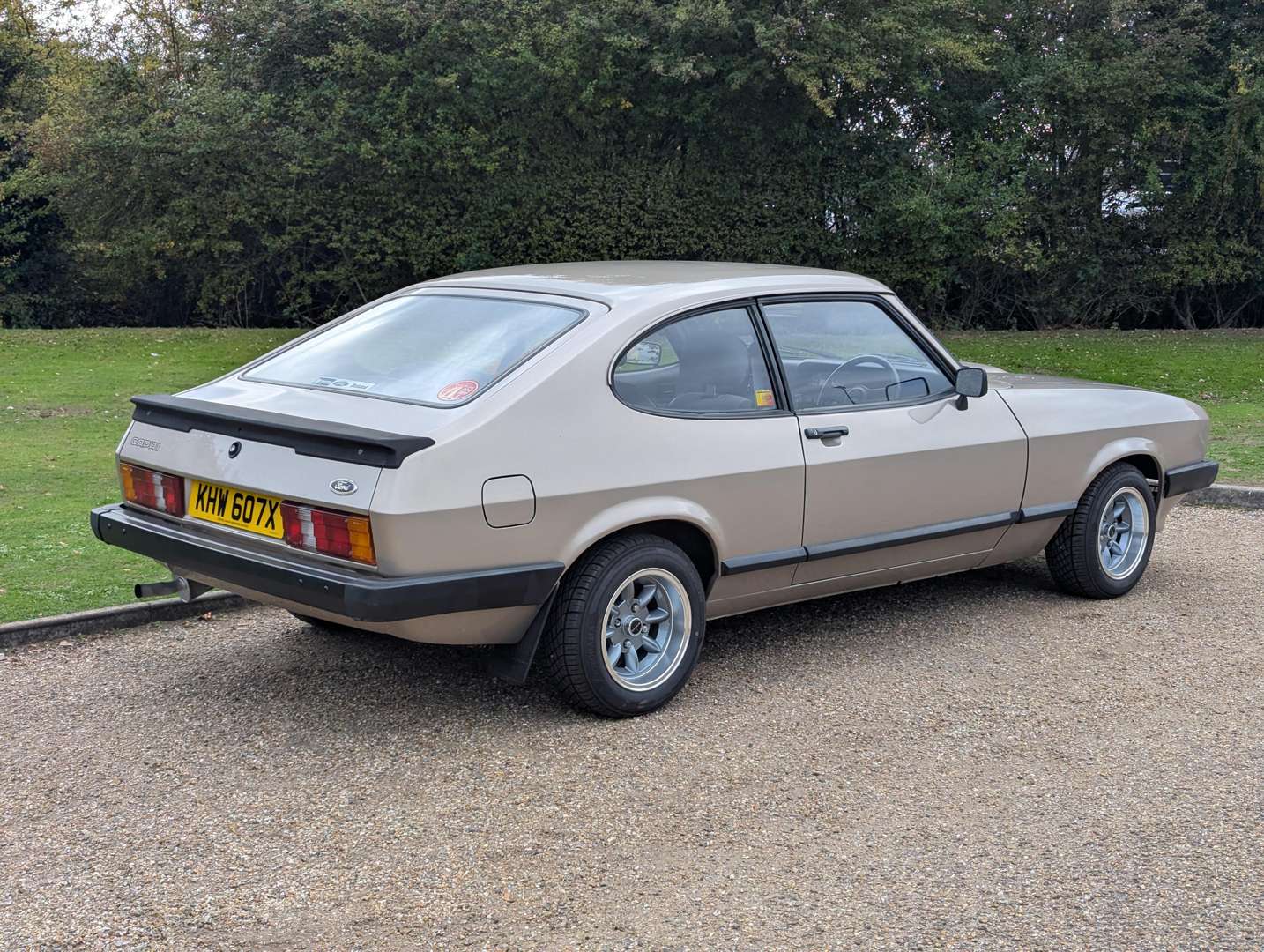 <p>1982 FORD CAPRI CABARET</p>
