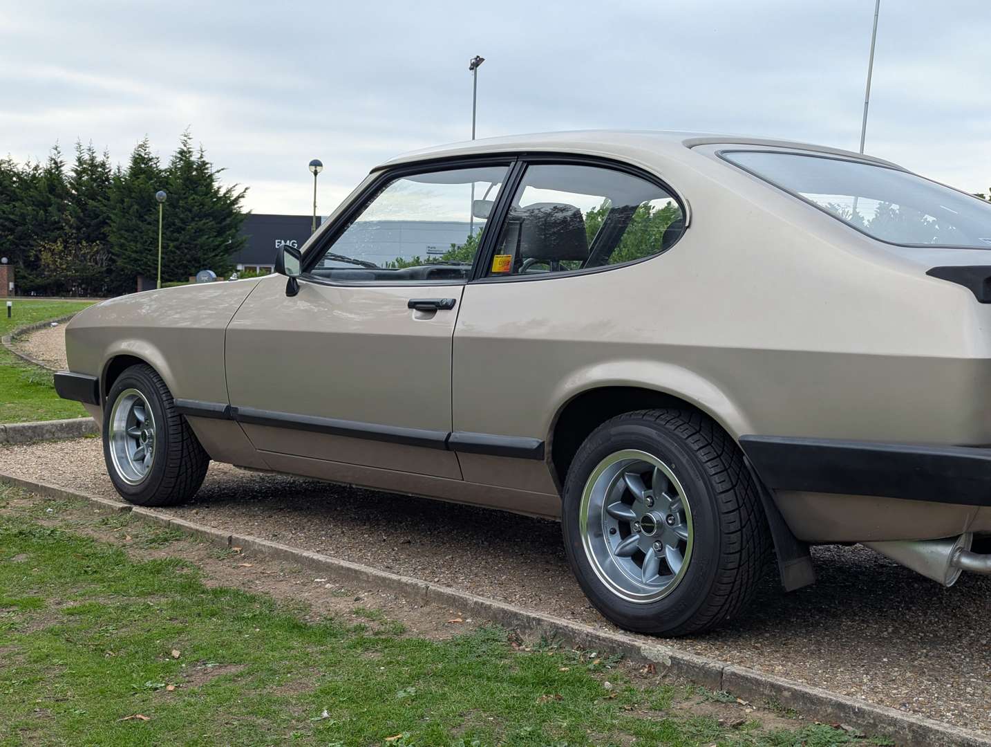 <p>1982 FORD CAPRI CABARET</p>