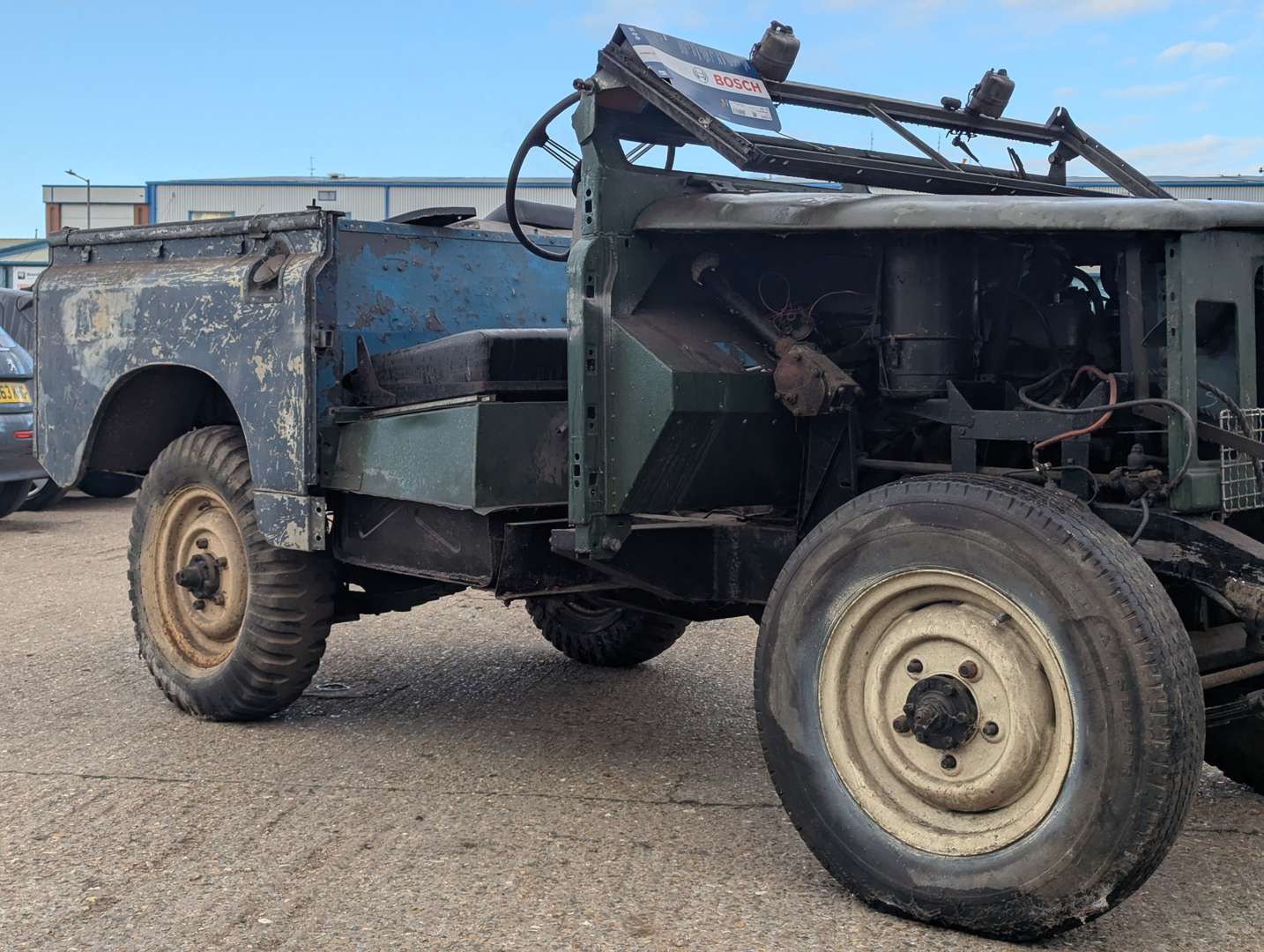 <p>1958 LAND ROVER SERIES II 88" SWB</p>