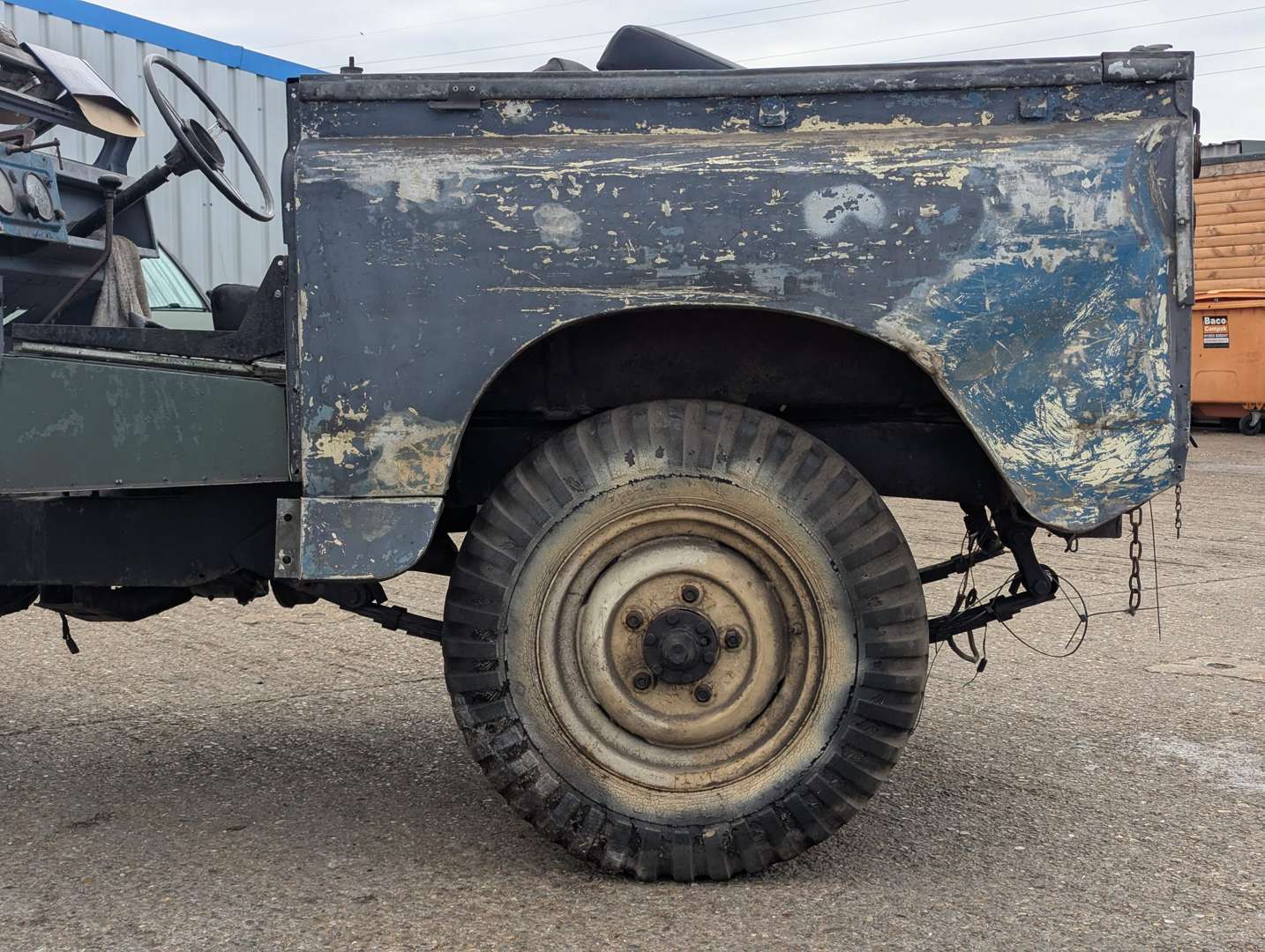 <p>1958 LAND ROVER SERIES II 88" SWB</p>