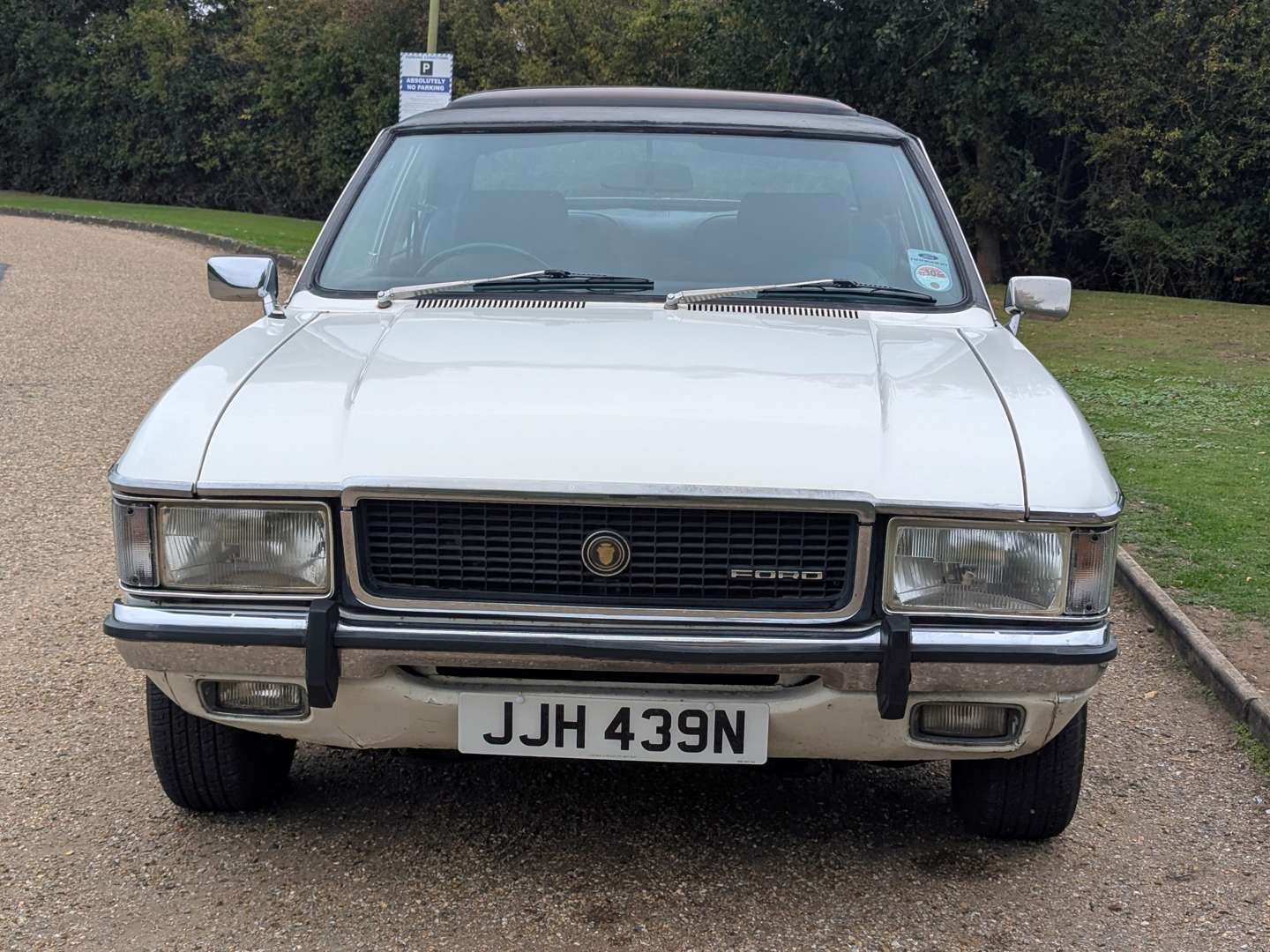 <p>1974 FORD GRANADA GHIA 3.0 AUTO COUPE</p>