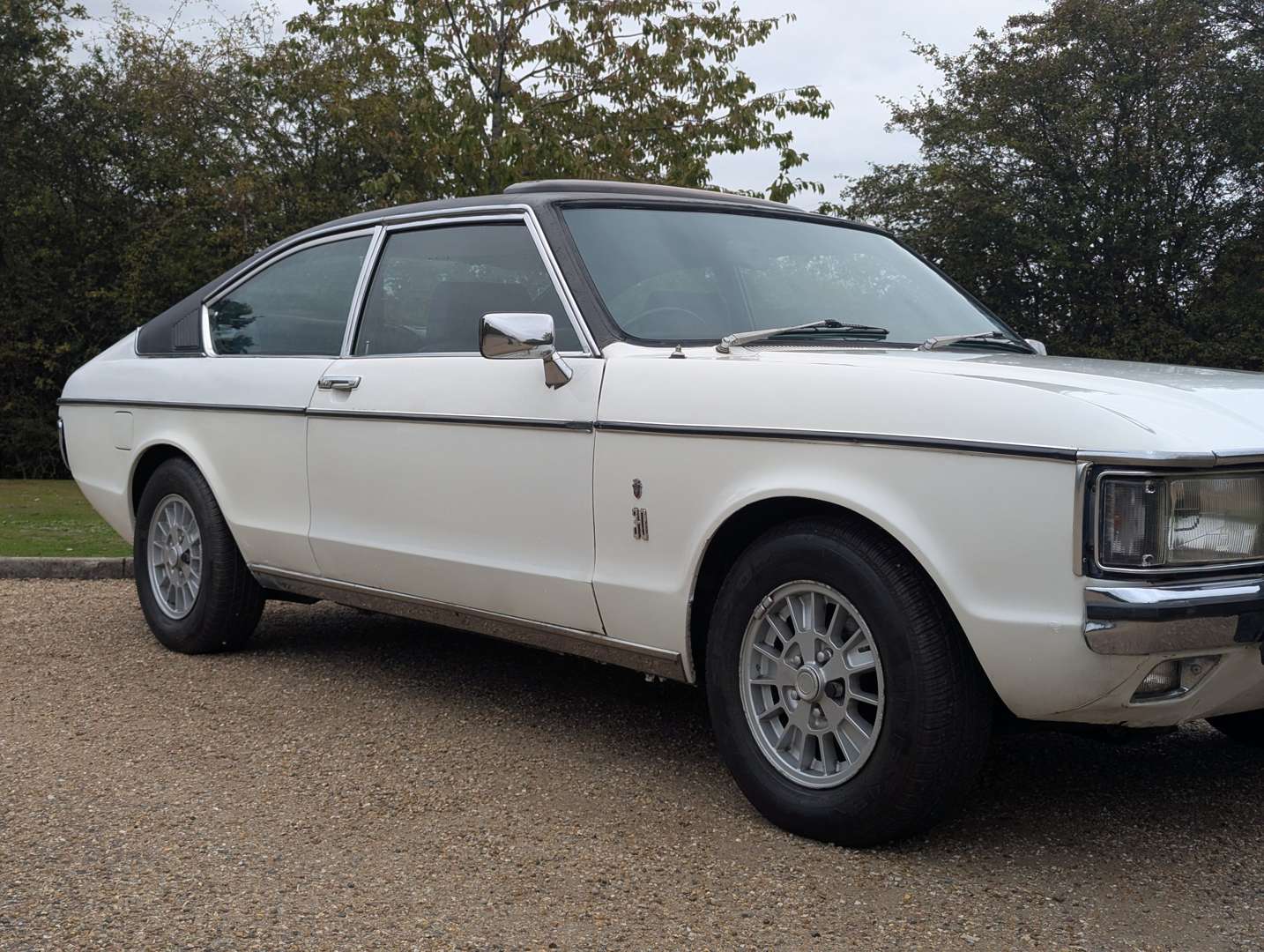 <p>1974 FORD GRANADA GHIA 3.0 AUTO COUPE</p>