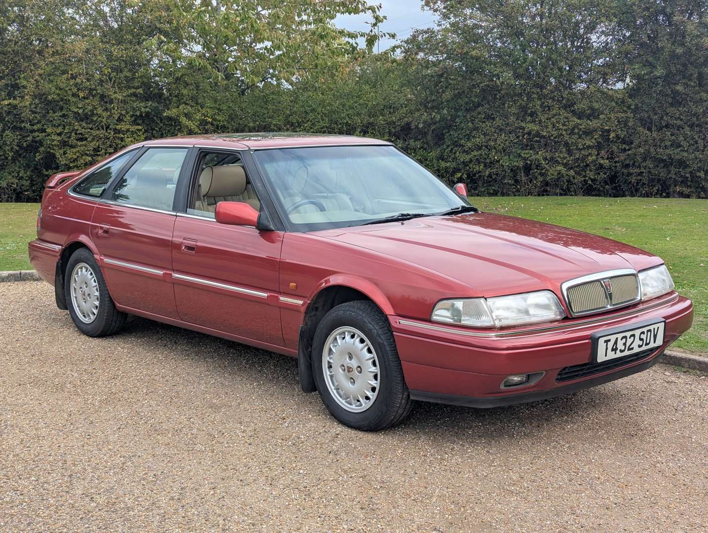 <p>1999 ROVER 825 STERLING AUTO</p>