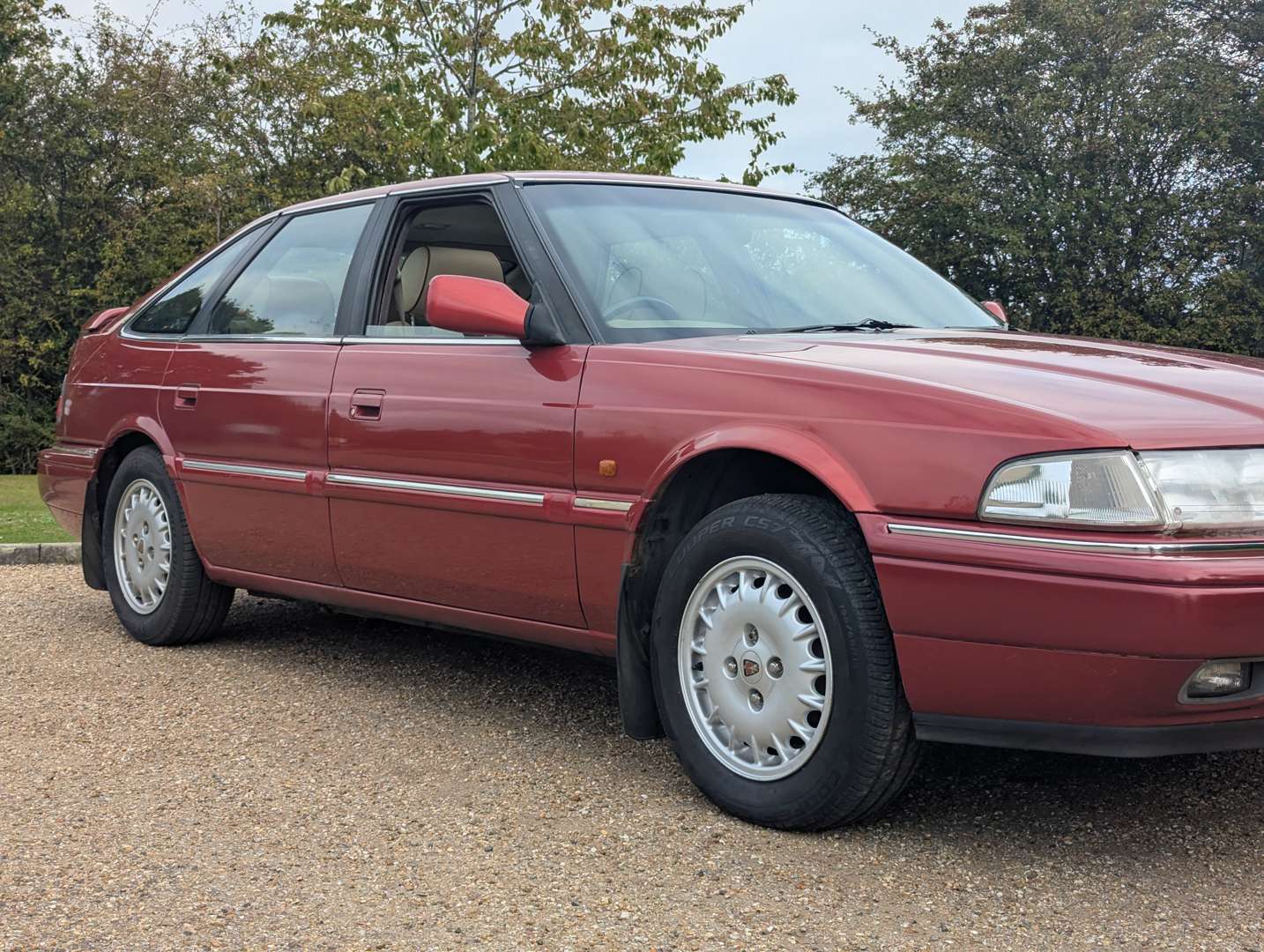 <p>1999 ROVER 825 STERLING AUTO</p>