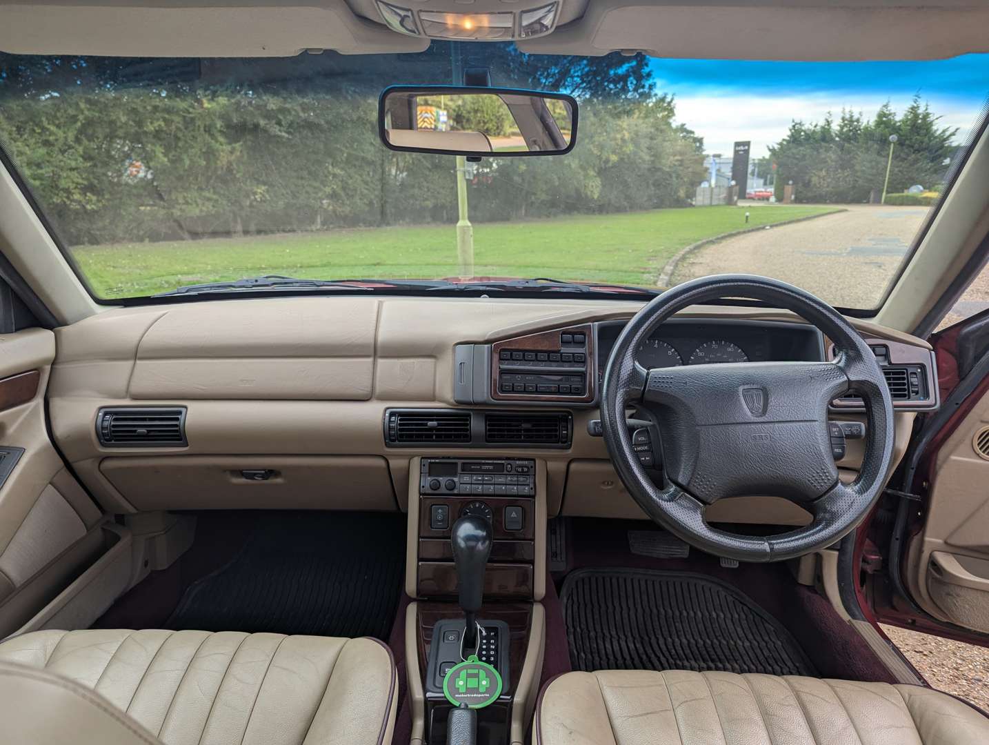 <p>1999 ROVER 825 STERLING AUTO</p>