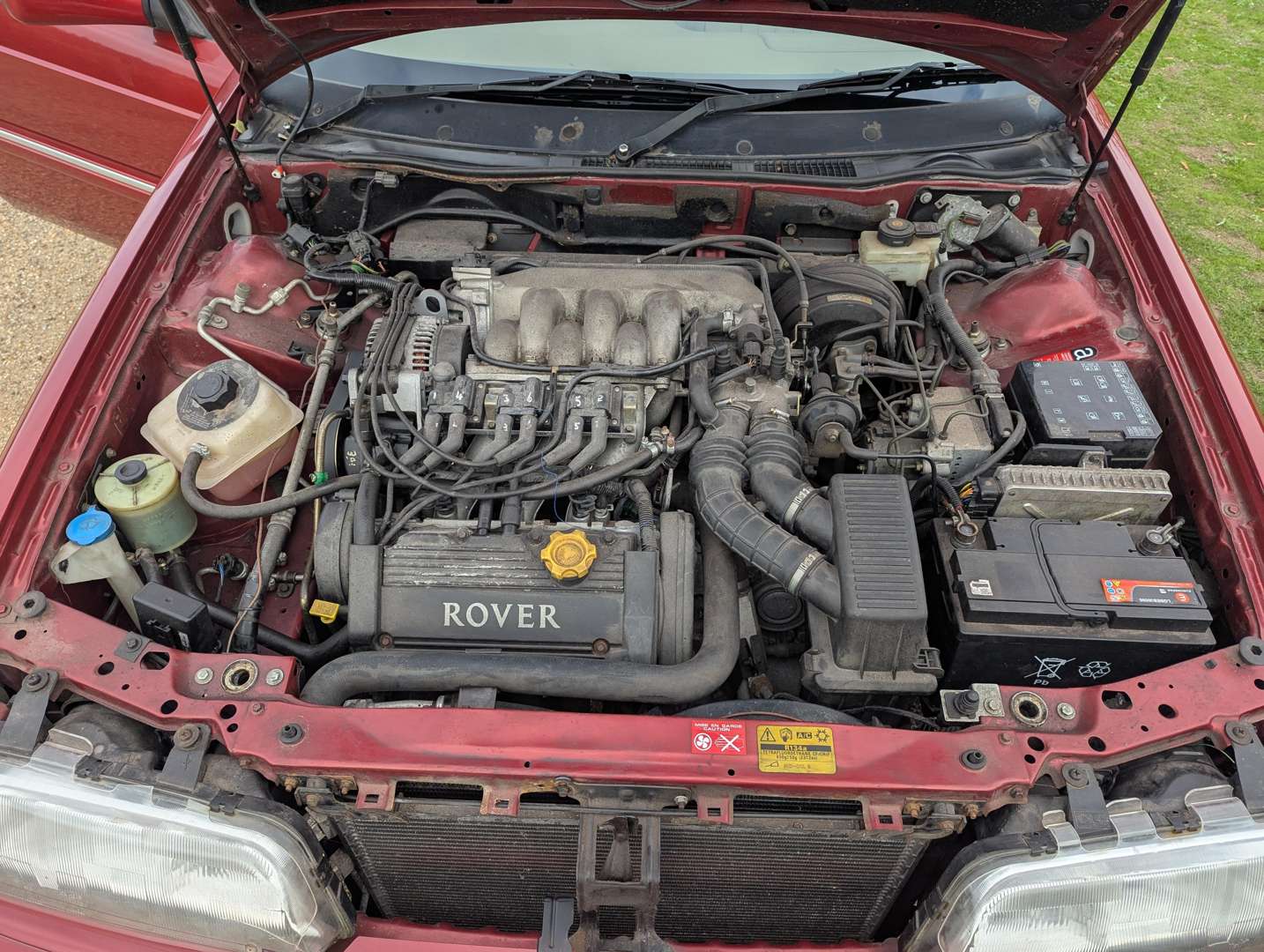 <p>1999 ROVER 825 STERLING AUTO</p>